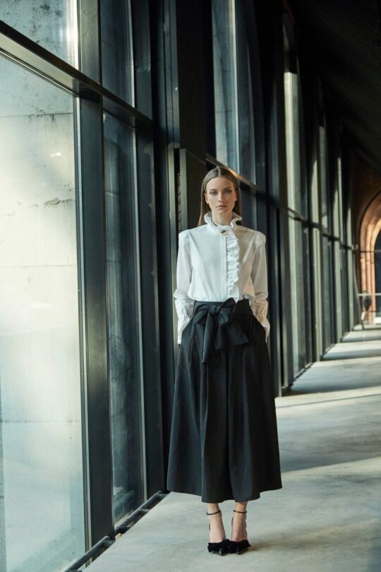Tafeta Skirt with Black Bow